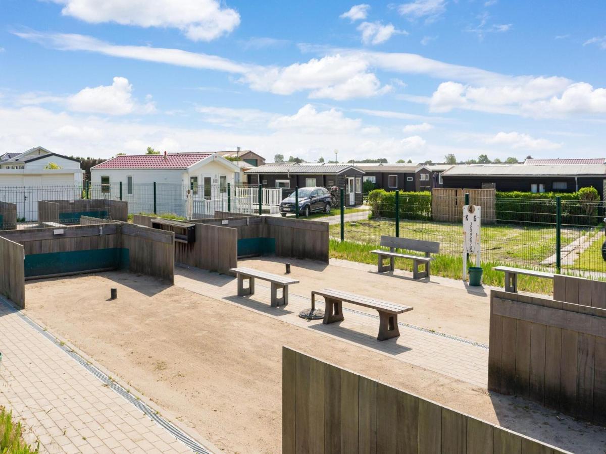 Le Boucanier - Omheinde Stacaravan Aan Zee Middelkerke Exterior photo
